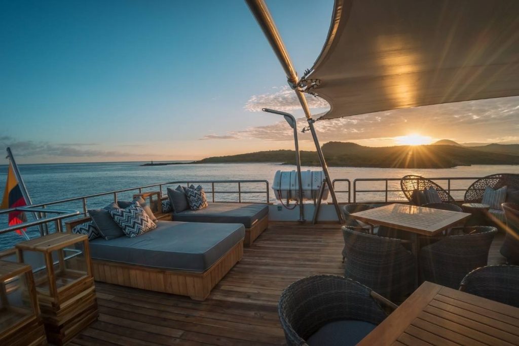 luxury galapagos cruise operator with experience